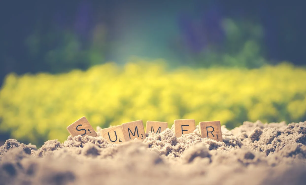 Cool tips using the word "Summer" spelled out in Scrabble tiles 